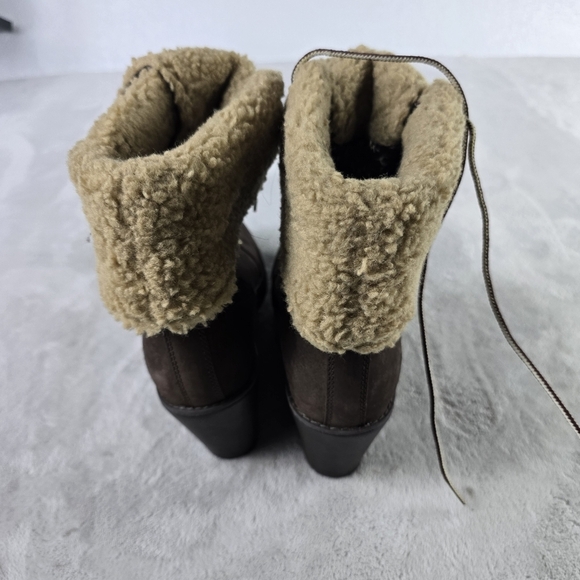 Timberland Boots Womens 8.5  Wedge Sherpa Fold Down Ankle Booties A8443 Brown - Picture 4 of 6